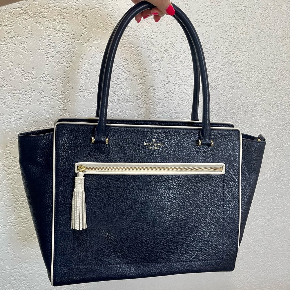 ♠️ Kate Spade NY ♠️ Large Navy Blue Leather Bag 👜